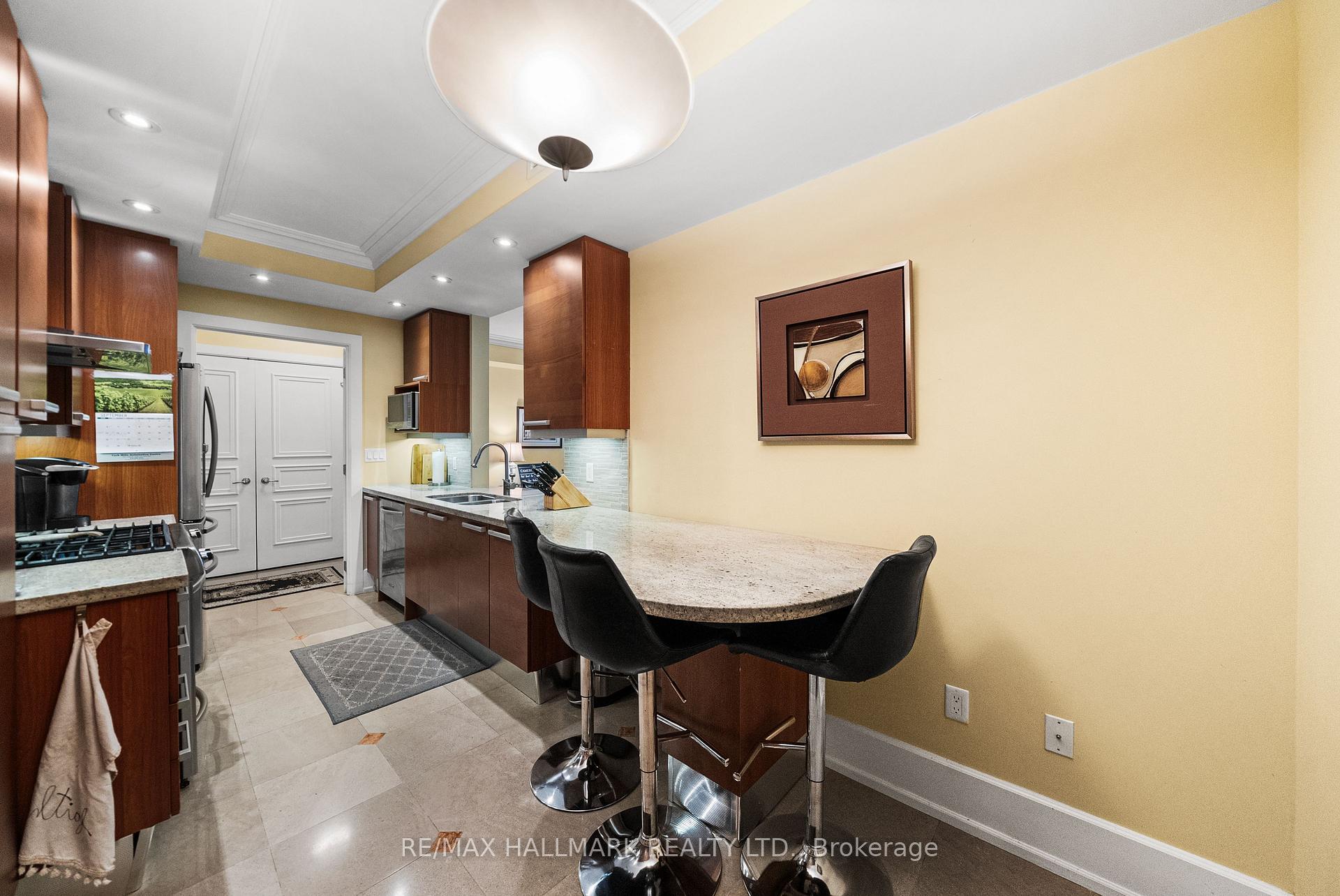 Photo 10 of Unit 807C, 662 Sheppard Avenue E, North York, Bayview Village — HOMEH