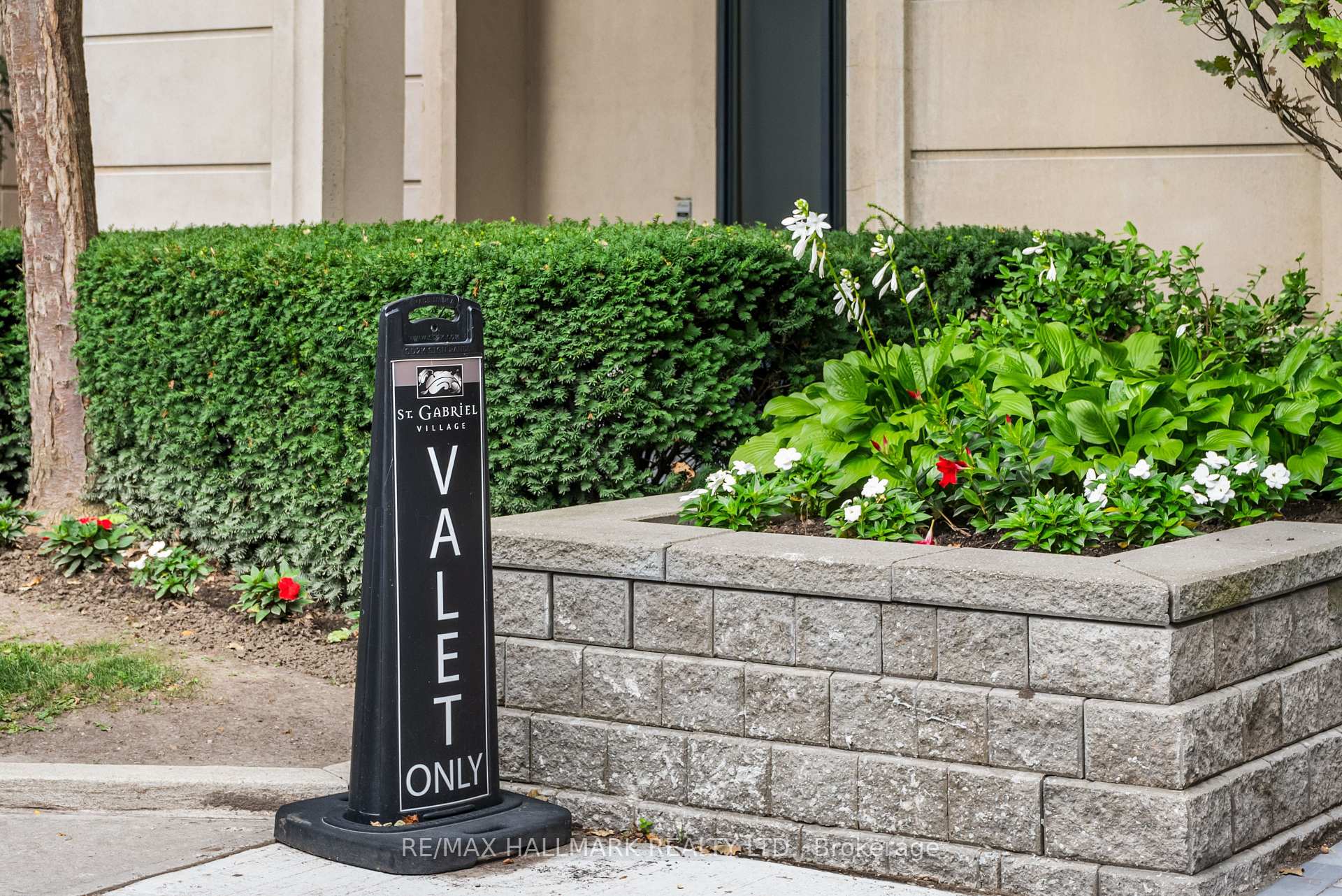 Photo 28 of Unit 807C, 662 Sheppard Avenue E, North York, Bayview Village — HOMEH