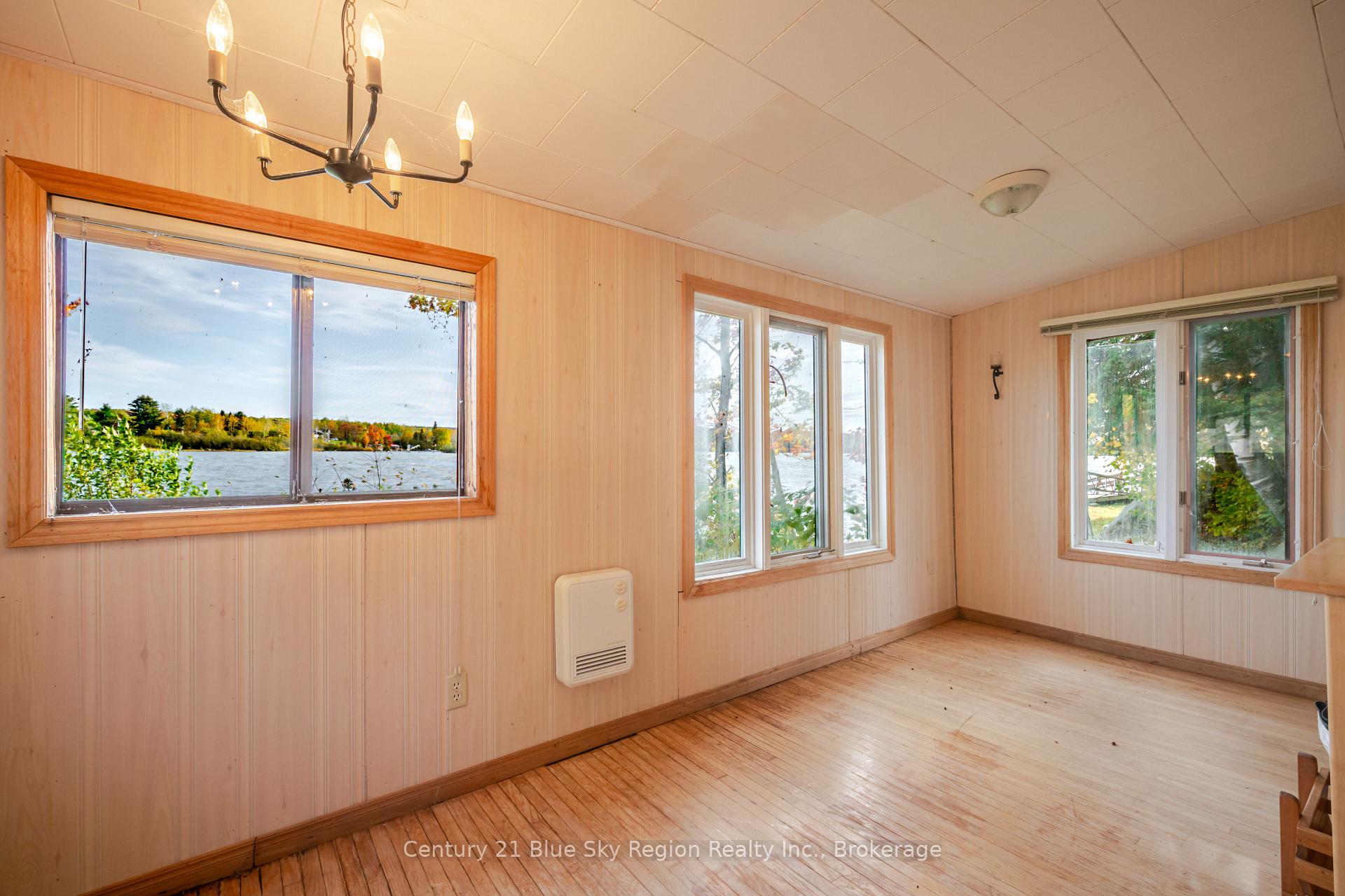 Photo 32 of 102 North Star Drive W, Bonfield — HOMEH
