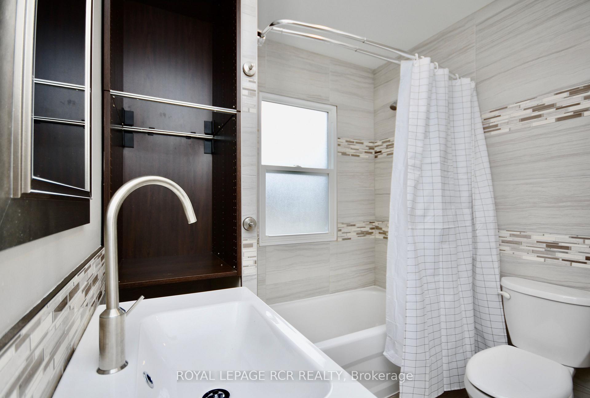 Photo 11 of 52 Drury Lane, Barrie, Wellington — HOMEH
