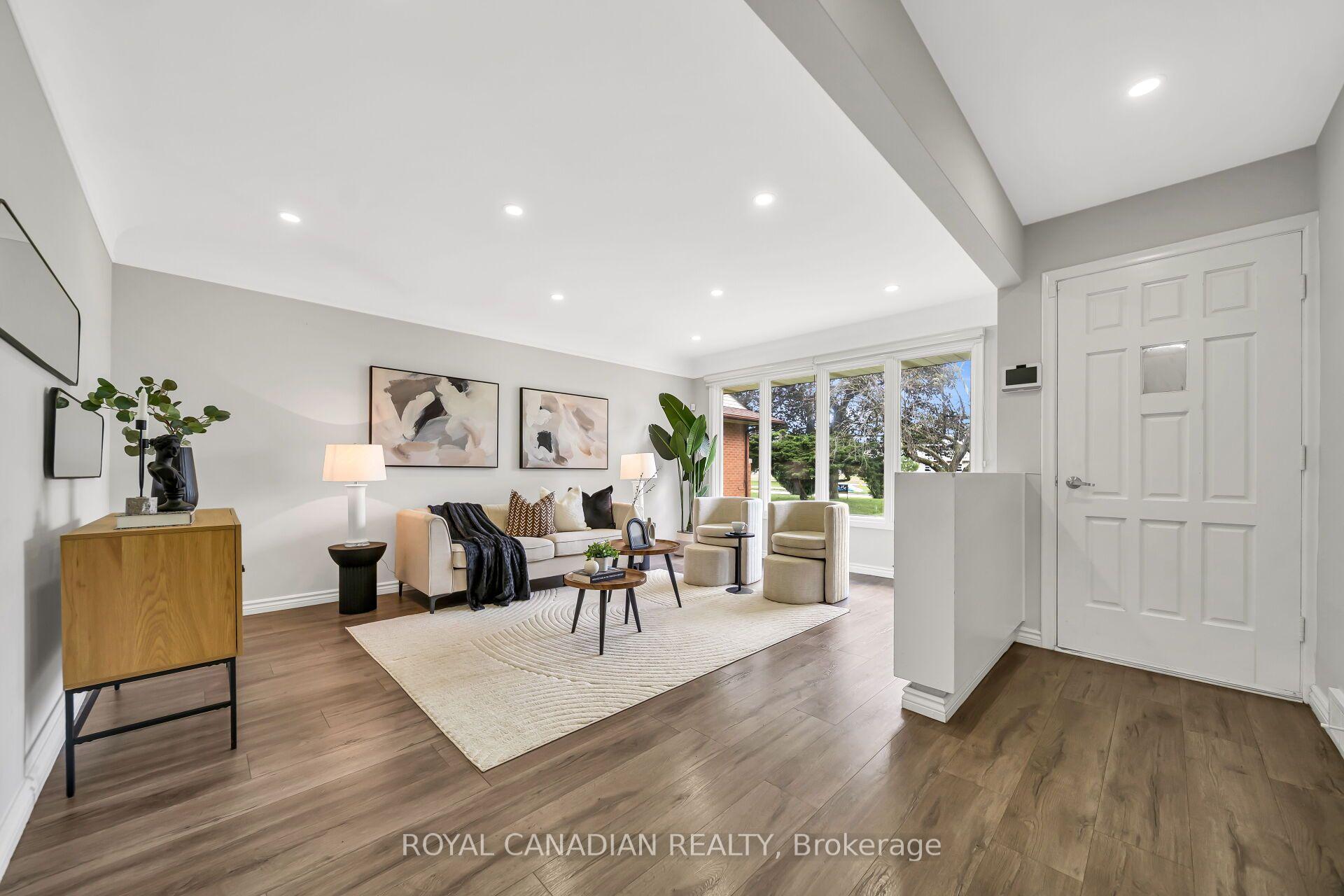 Photo 13 of 284 Cedar Crescent, Cambridge, Southwood - Kinbridge — HOMEH