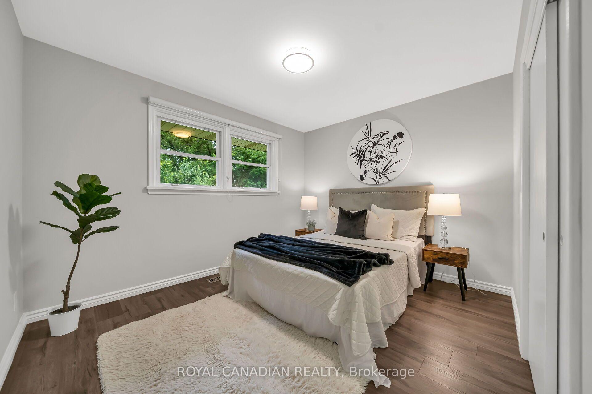 Photo 20 of 284 Cedar Crescent, Cambridge, Southwood - Kinbridge — HOMEH