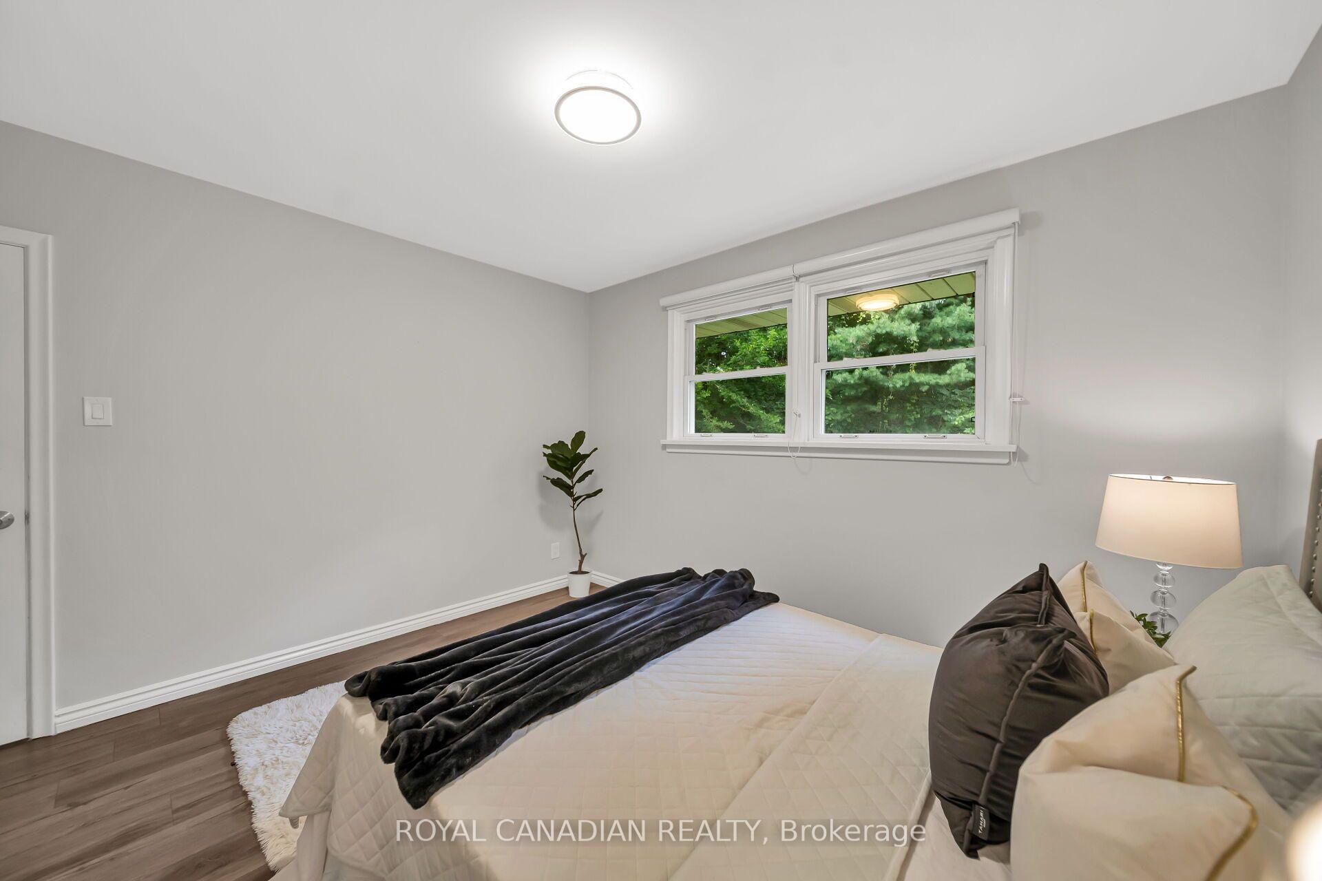 Photo 22 of 284 Cedar Crescent, Cambridge, Southwood - Kinbridge — HOMEH