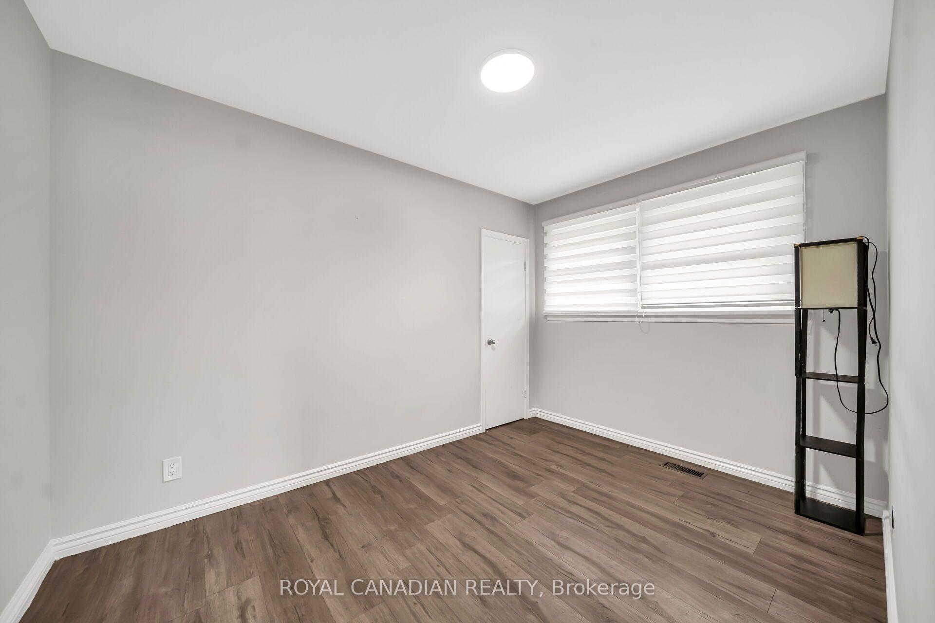Photo 24 of 284 Cedar Crescent, Cambridge, Southwood - Kinbridge — HOMEH