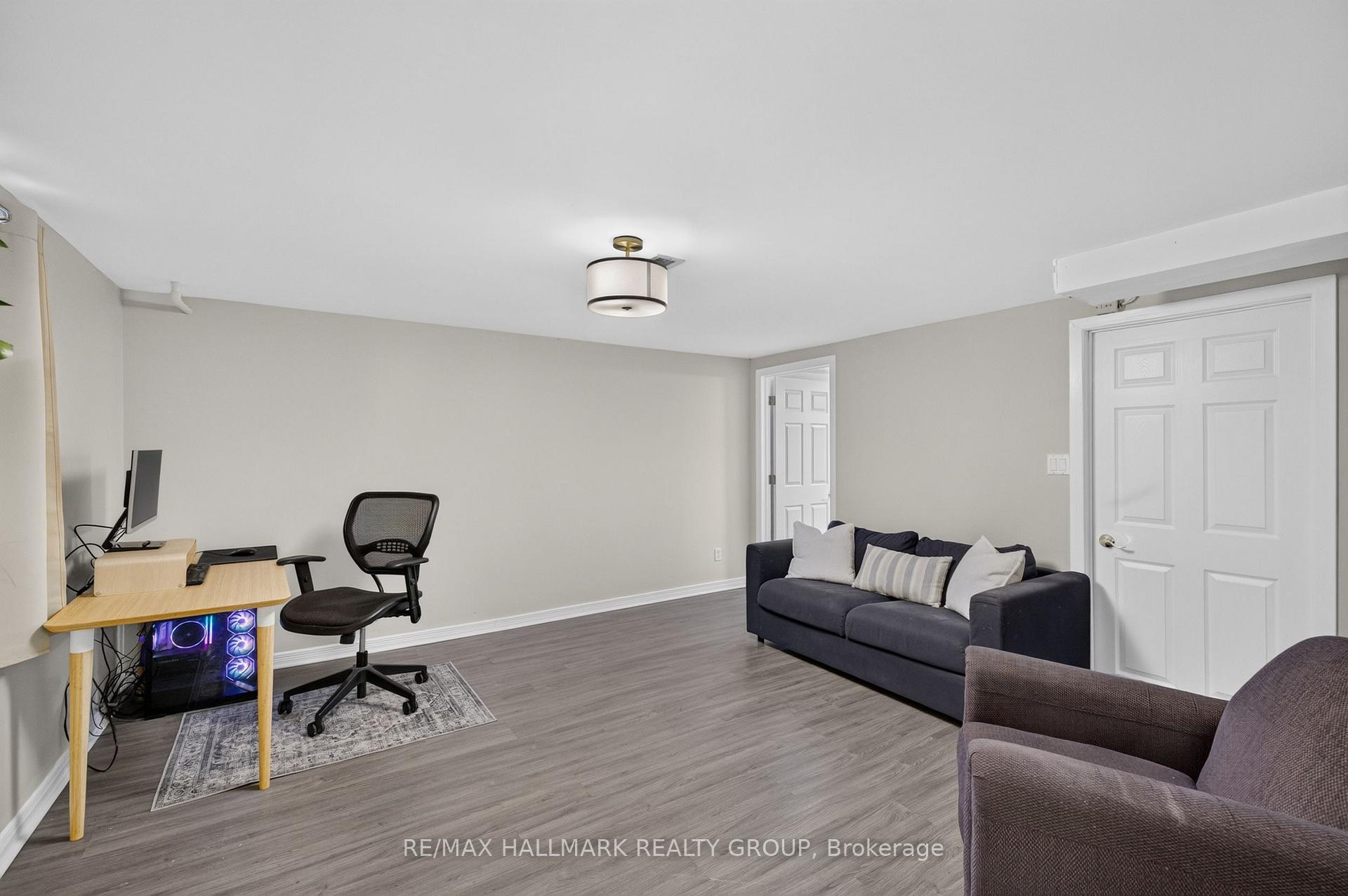 Photo 19 of 1246 Summerville Avenue, Ottawa, Carlington — HOMEH