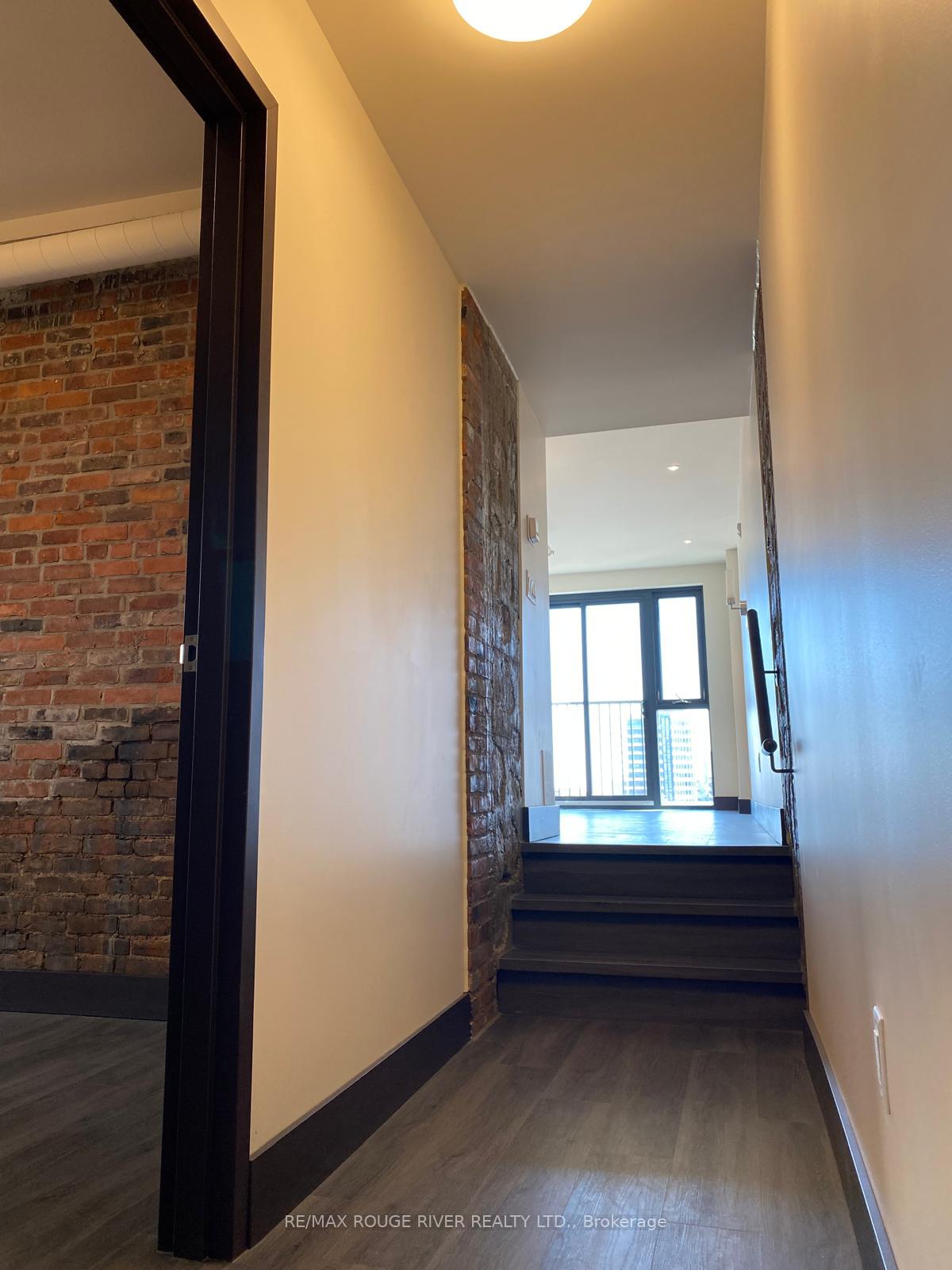 Photo 9 of Unit 408, 121 King Street E, Hamilton, Beasley — HOMEH