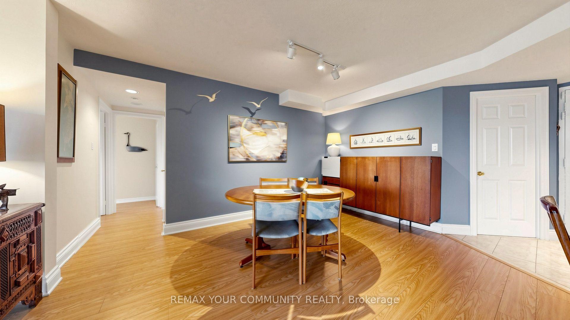 Photo 17 of Unit 413, 5 Weldrick Road W, Richmond Hill, North Richvale — HOMEH