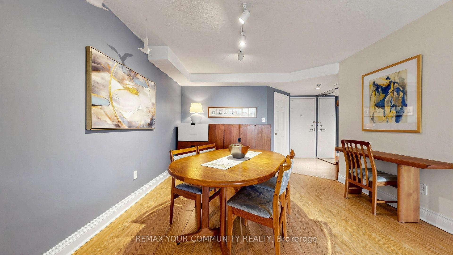 Photo 18 of Unit 413, 5 Weldrick Road W, Richmond Hill, North Richvale — HOMEH