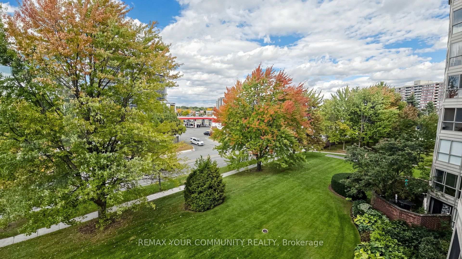 Photo 42 of Unit 413, 5 Weldrick Road W, Richmond Hill, North Richvale — HOMEH