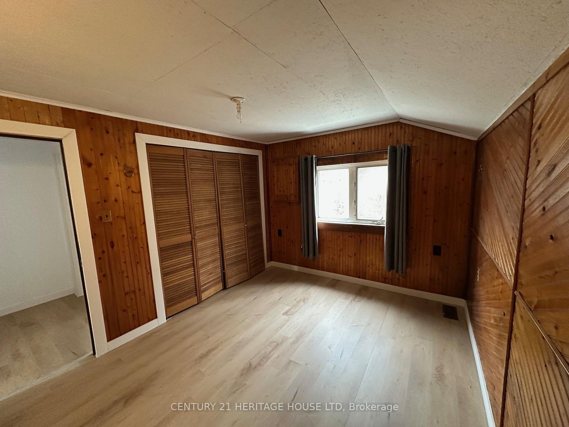 Photo 18 of 3393 Waneeta Drive, Malahide, Rural Malahide — HOMEH