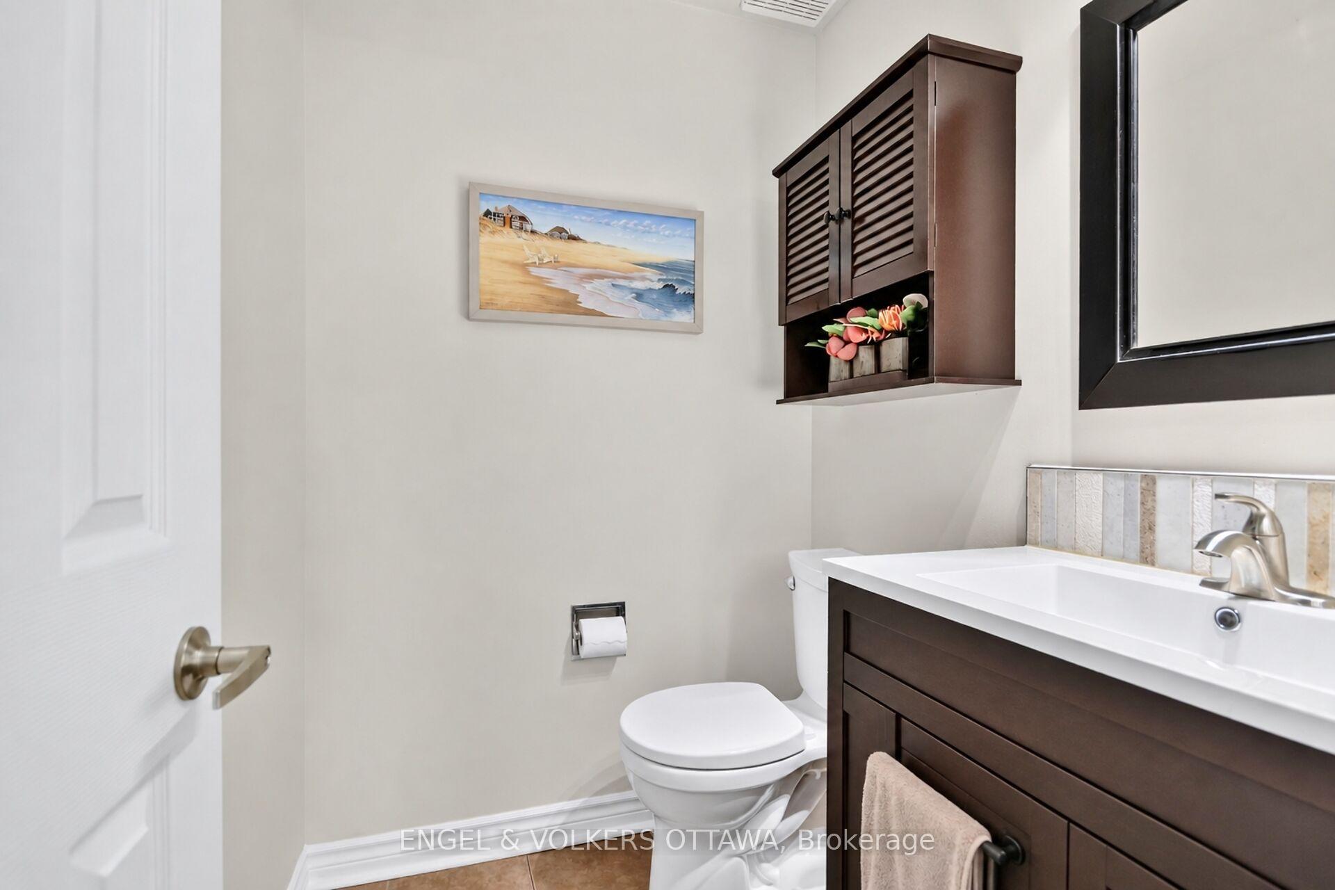 Photo 21 of 138 Sherway Drive, Ottawa, Barrhaven - Pheasant Run — HOMEH