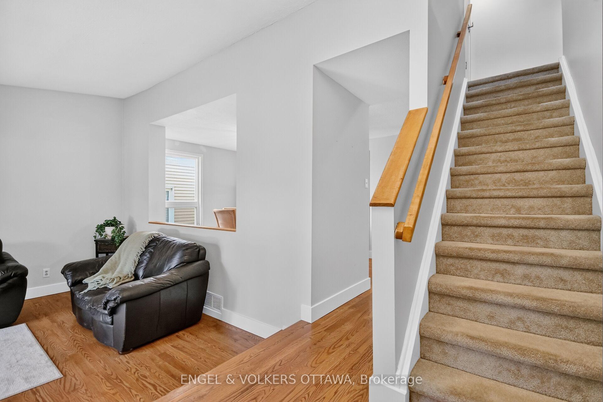 Photo 23 of 138 Sherway Drive, Ottawa, Barrhaven - Pheasant Run — HOMEH