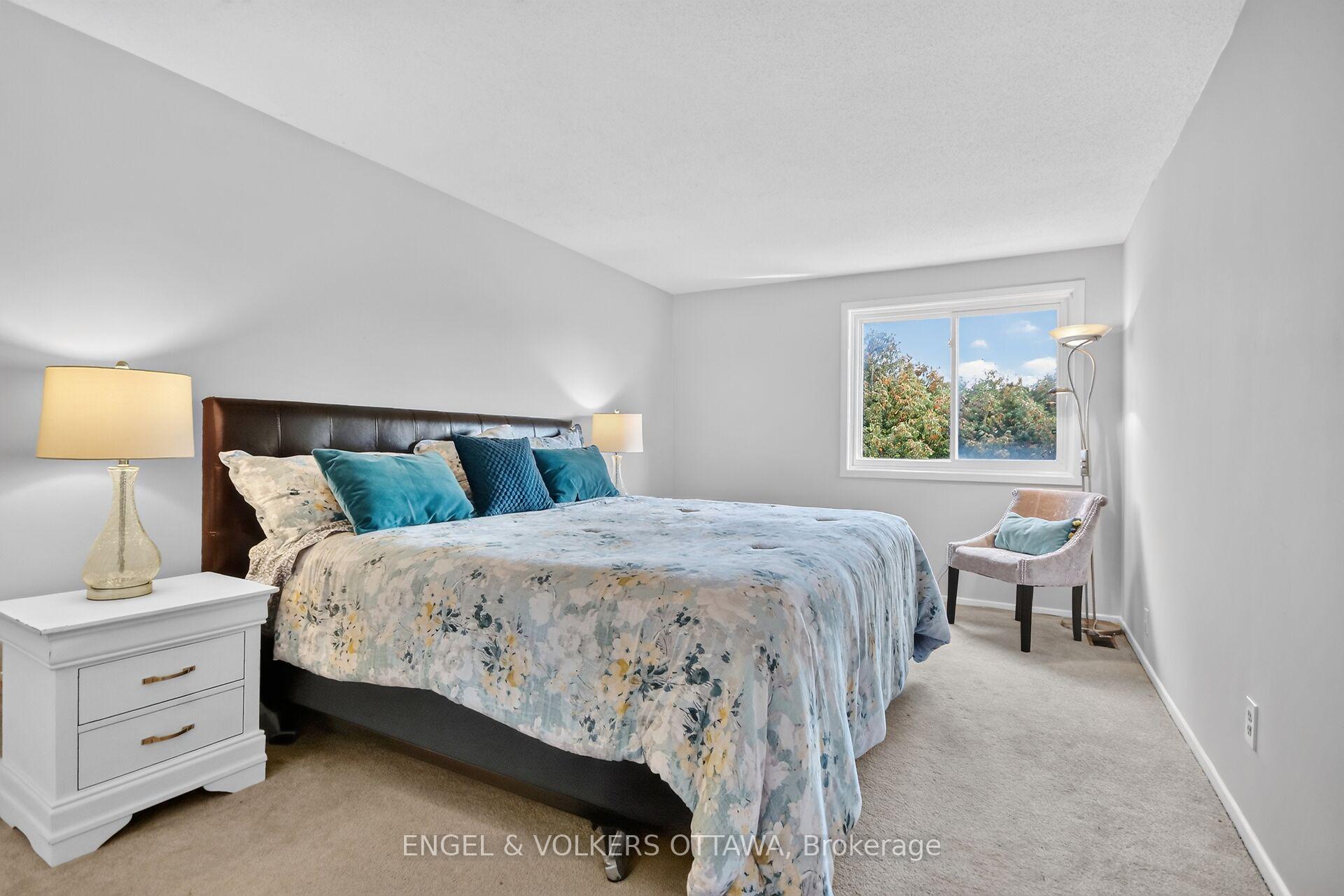 Photo 24 of 138 Sherway Drive, Ottawa, Barrhaven - Pheasant Run — HOMEH