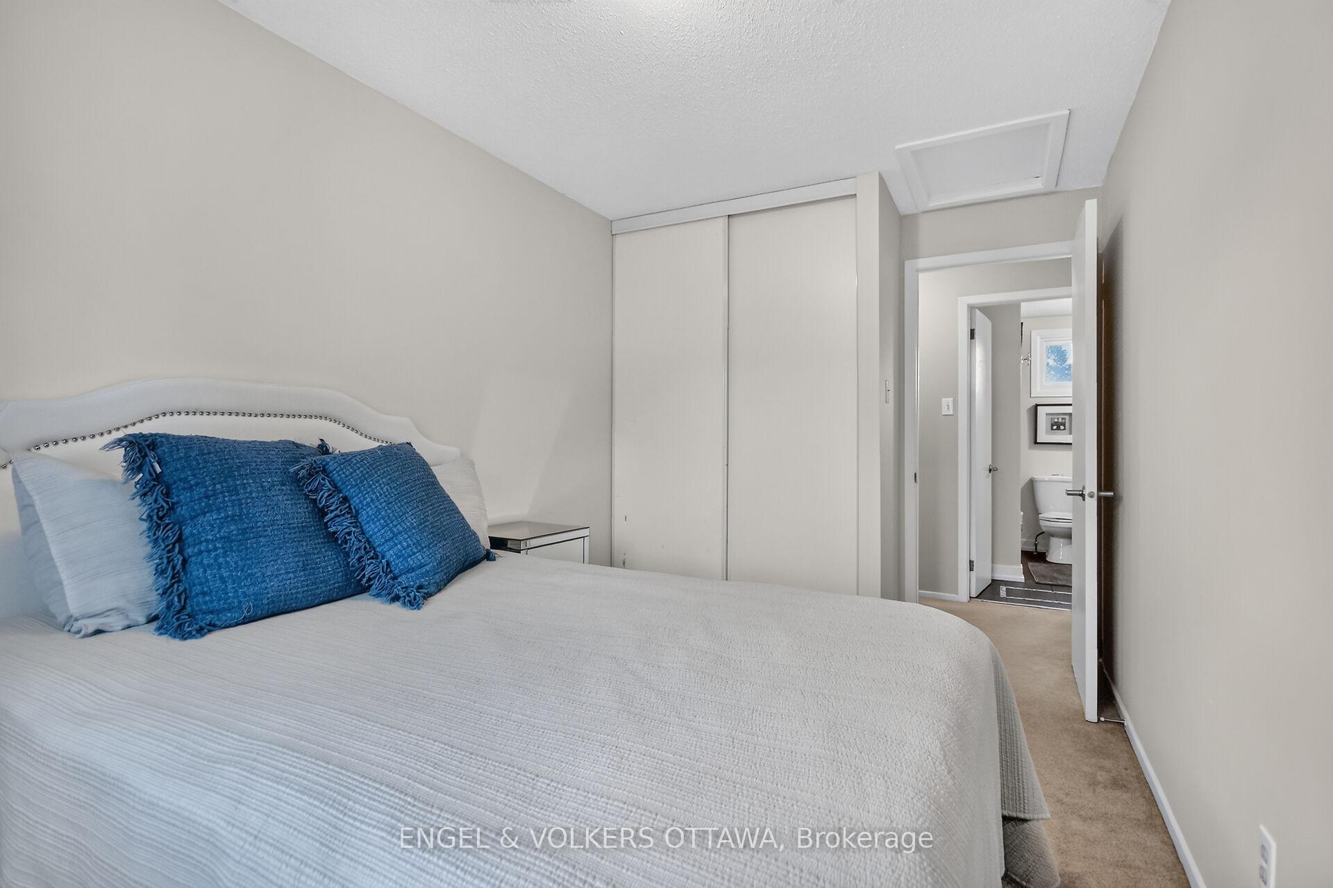 Photo 28 of 138 Sherway Drive, Ottawa, Barrhaven - Pheasant Run — HOMEH