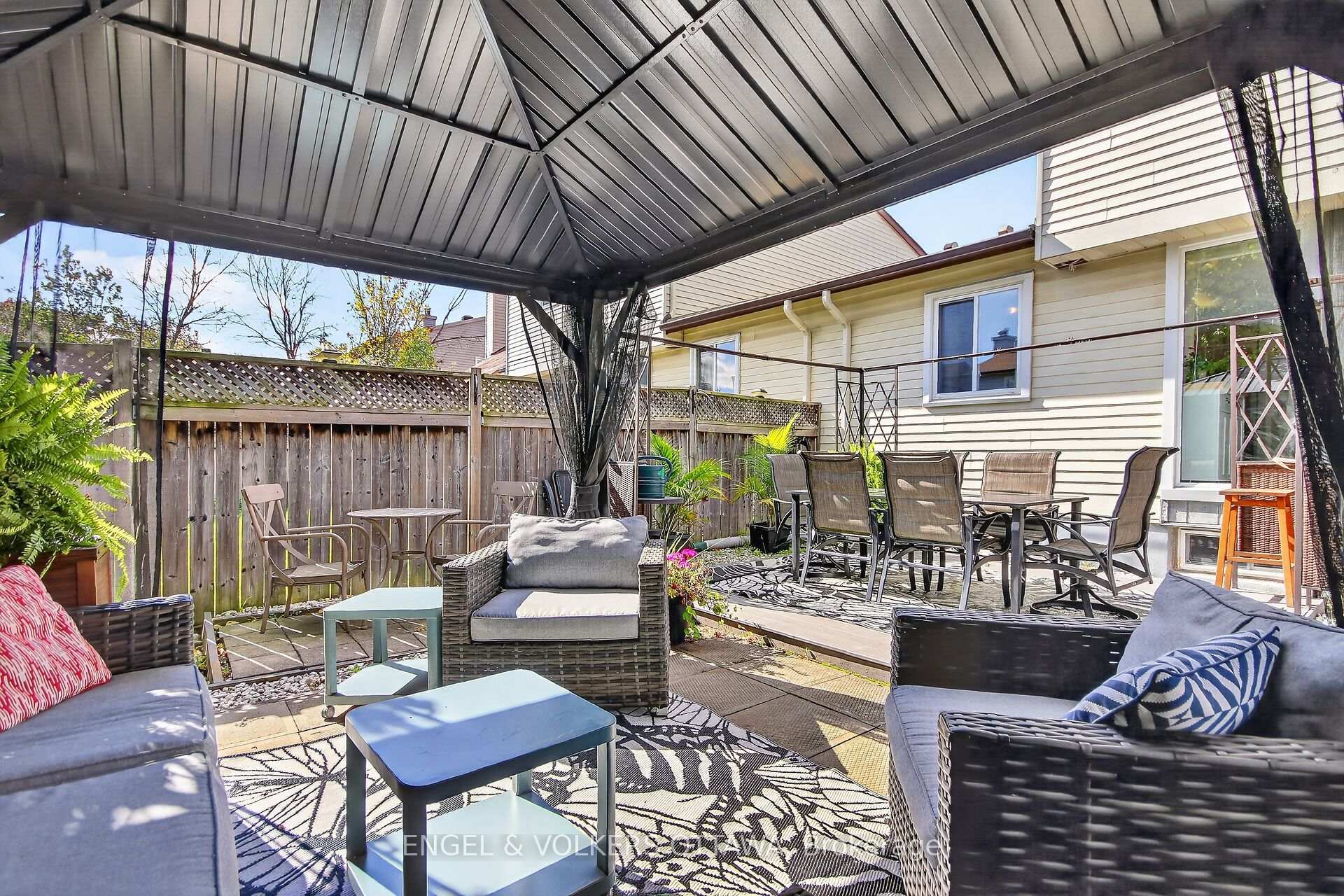 Photo 37 of 138 Sherway Drive, Ottawa, Barrhaven - Pheasant Run — HOMEH