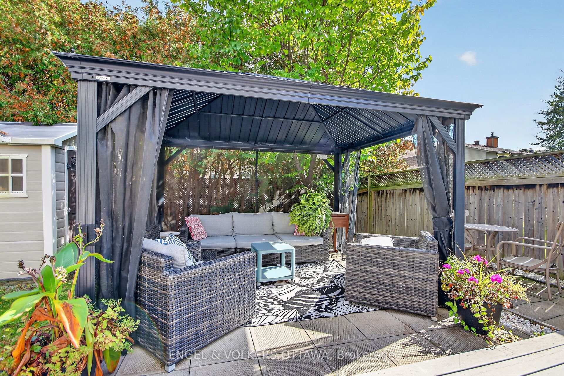 Photo 38 of 138 Sherway Drive, Ottawa, Barrhaven - Pheasant Run — HOMEH