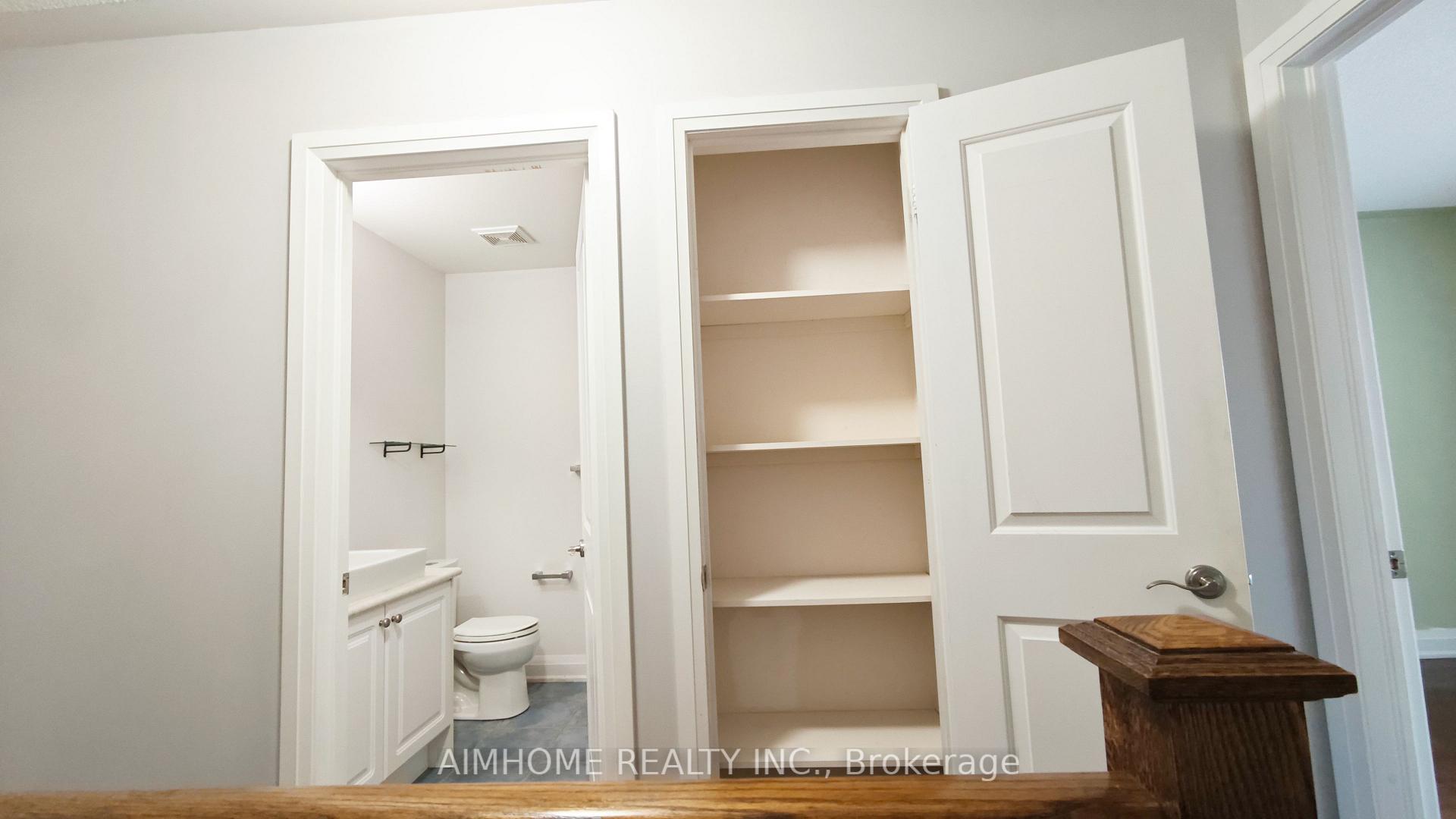 Photo 11 of 40 Raffeix Lane, Toronto, Regent Park — HOMEH