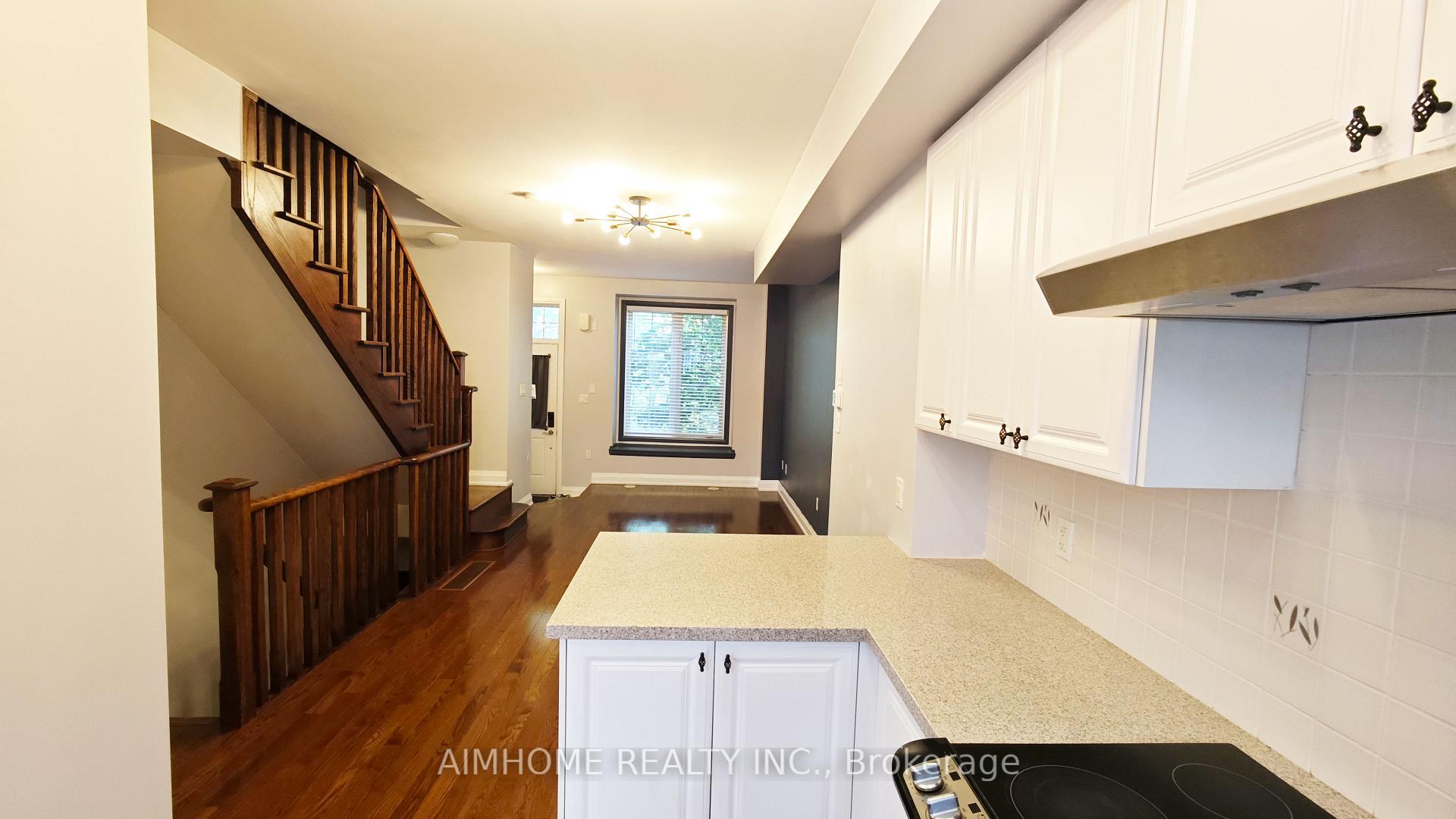 Photo 24 of 40 Raffeix Lane, Toronto, Regent Park — HOMEH