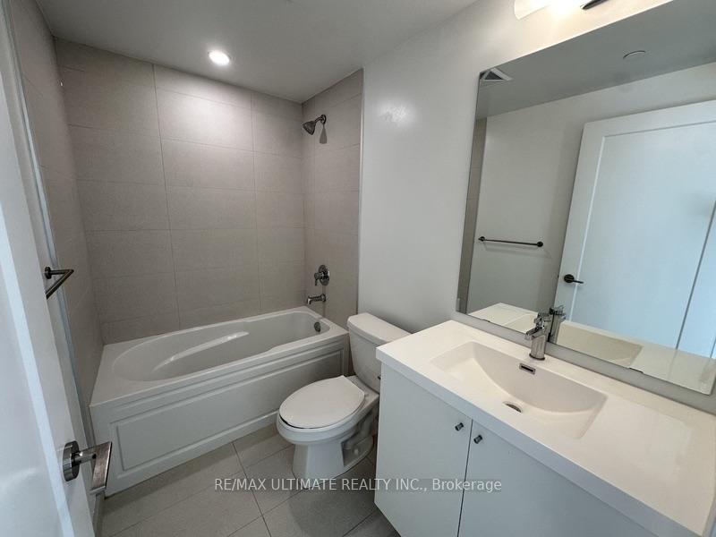Photo 7 of Unit 2710, 2545 Simcoe Street N, Oshawa, Windfields — HOMEH