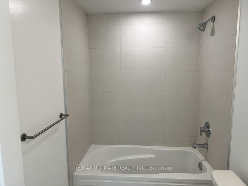 Photo 8 of Unit 2710, 2545 Simcoe Street N, Oshawa, Windfields — HOMEH