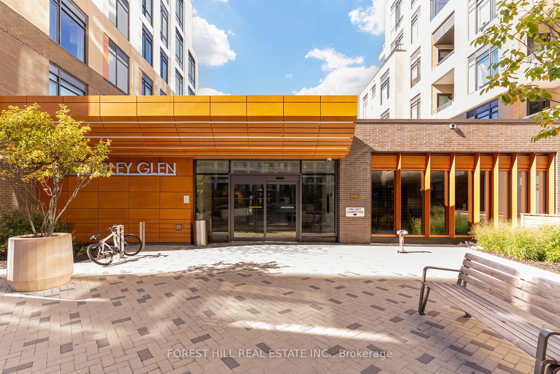 Photo 4 of Unit 217, 8 Beverley Glen Boulevard, Vaughan, Beverley Glen — HOMEH