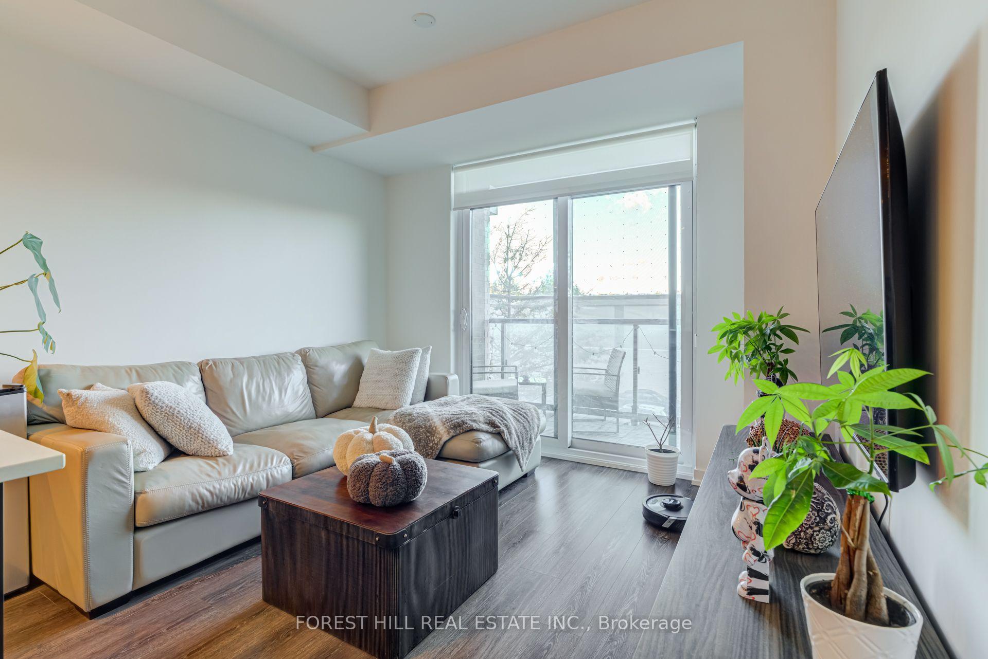 Photo 15 of Unit 217, 8 Beverley Glen Boulevard, Vaughan, Beverley Glen — HOMEH