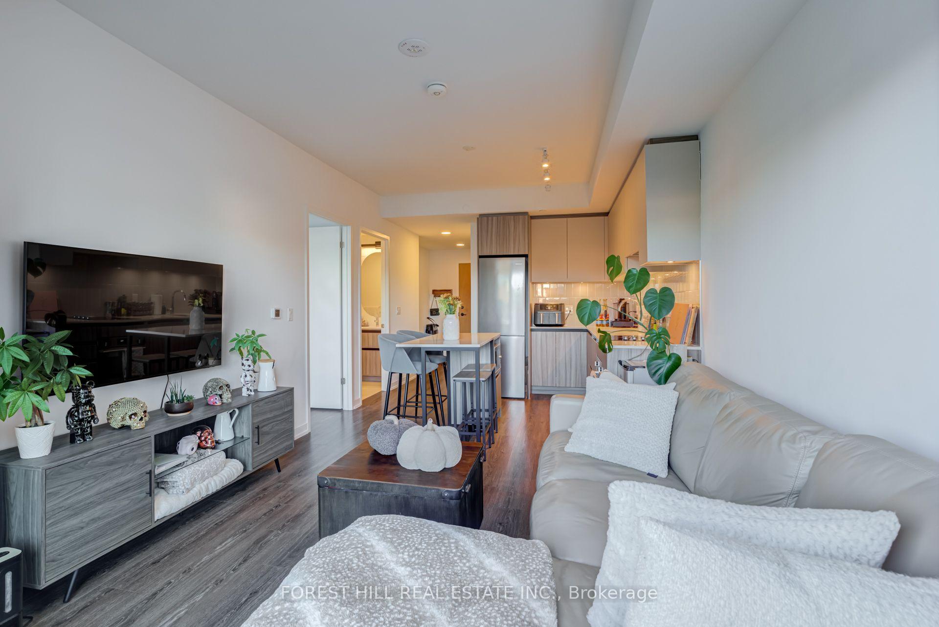 Photo 16 of Unit 217, 8 Beverley Glen Boulevard, Vaughan, Beverley Glen — HOMEH