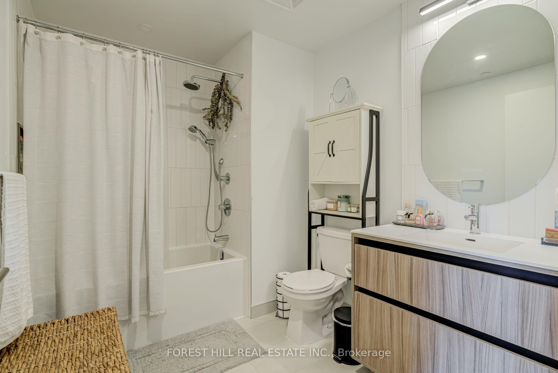 Photo 26 of Unit 217, 8 Beverley Glen Boulevard, Vaughan, Beverley Glen — HOMEH