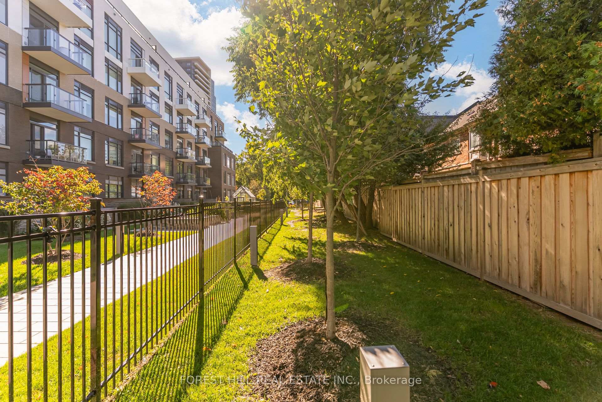 Photo 44 of Unit 217, 8 Beverley Glen Boulevard, Vaughan, Beverley Glen — HOMEH