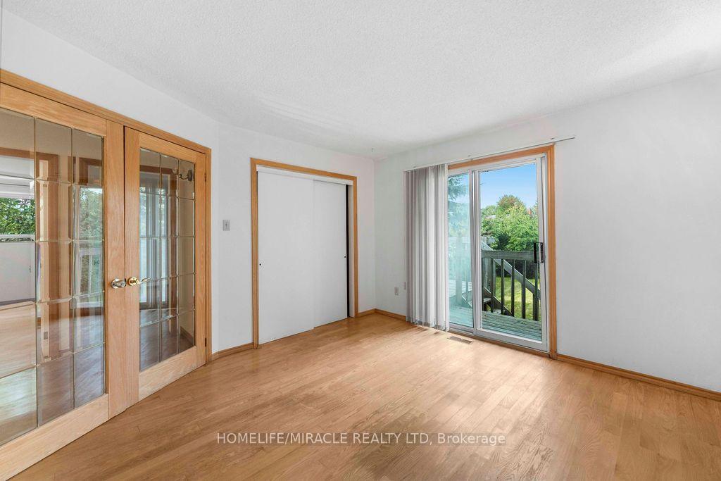 Photo 14 of 2033 Simcoe Street N, Oshawa, Samac — HOMEH