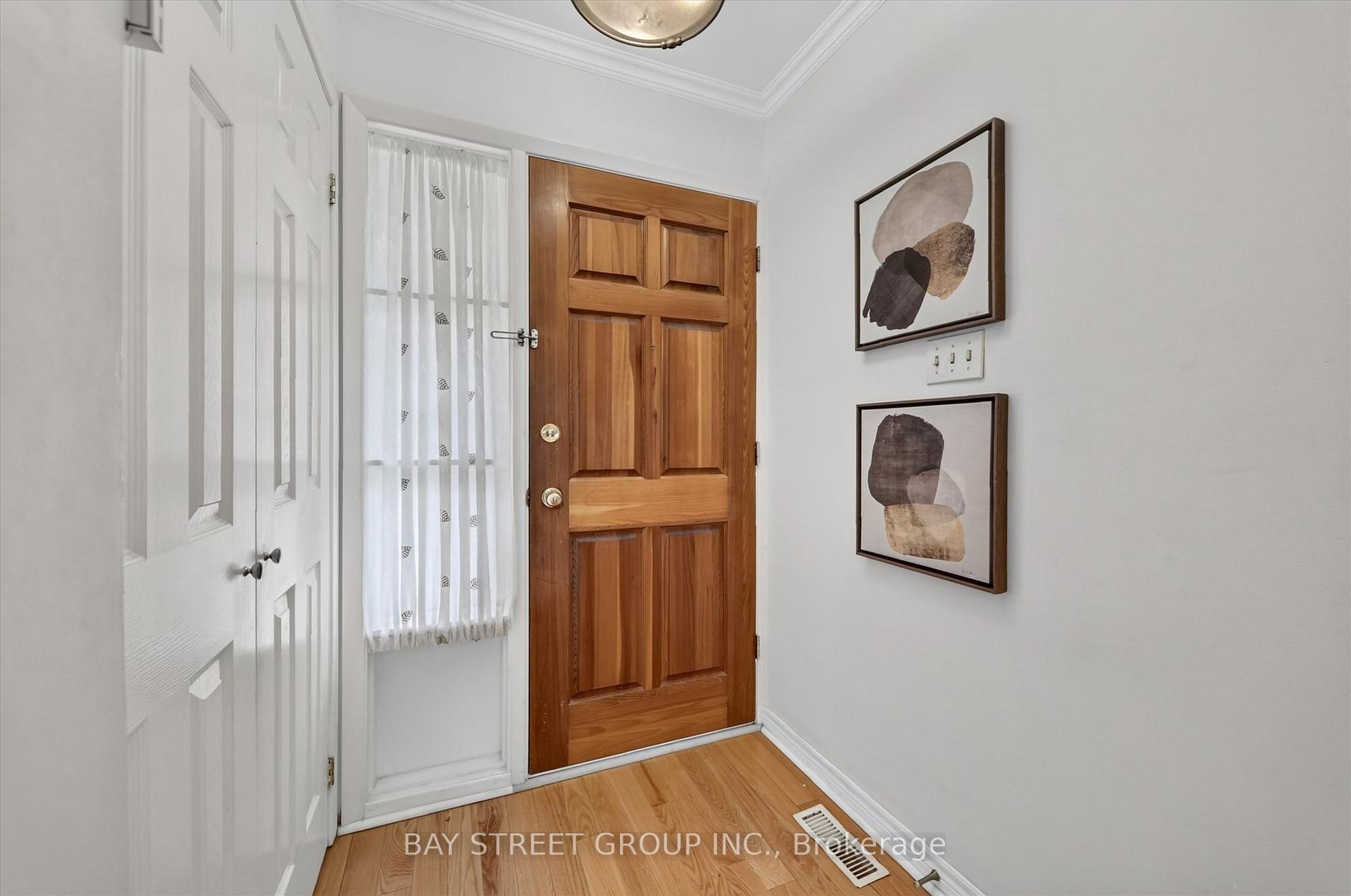 Photo 18 of 95 Tineta Crescent, Scarborough, Agincourt South-Malvern West — HOMEH