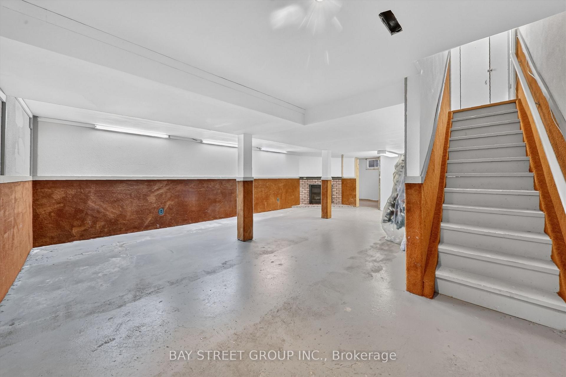 Photo 21 of 95 Tineta Crescent, Scarborough, Agincourt South-Malvern West — HOMEH