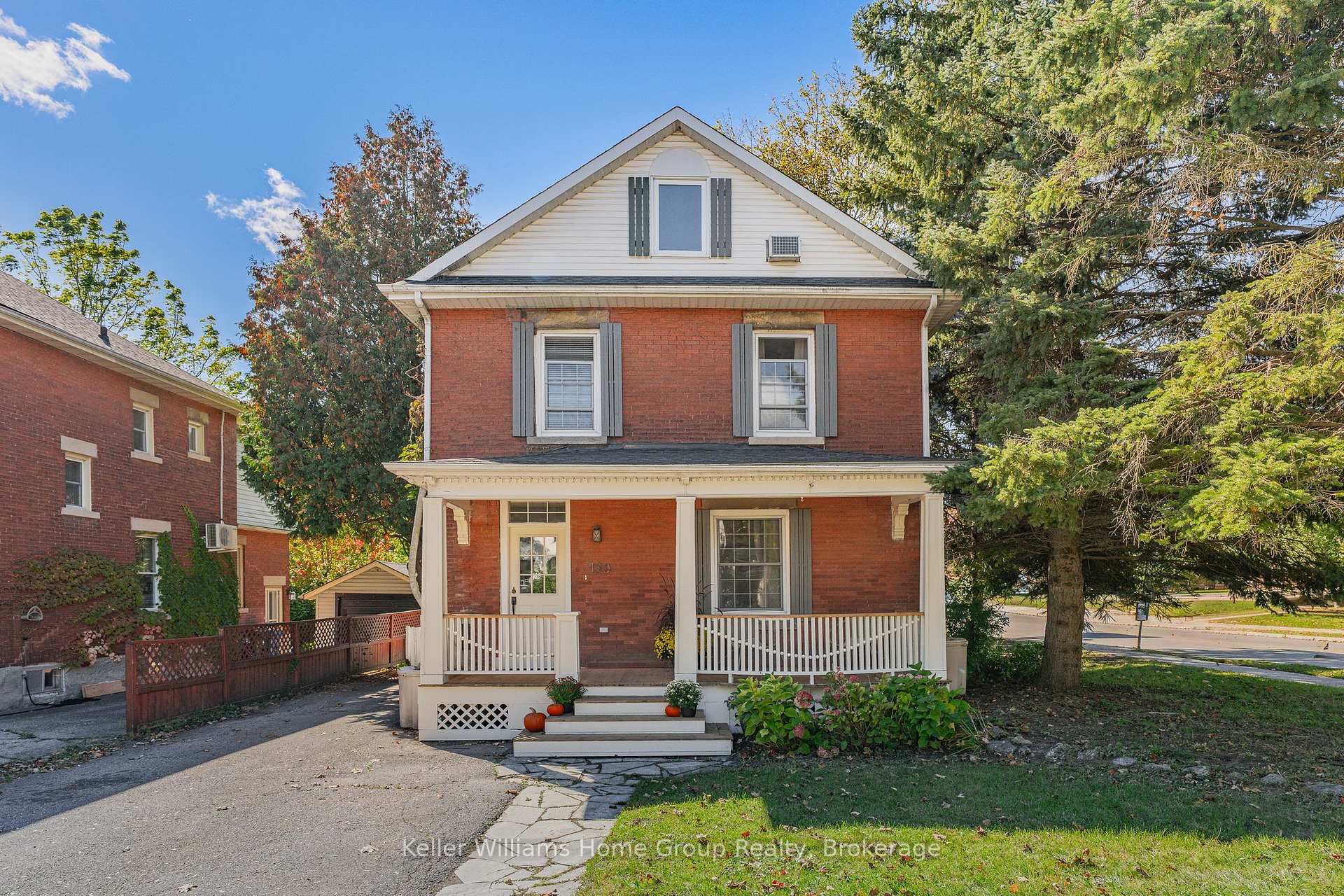 Photo of 130 Yorkshire Street N