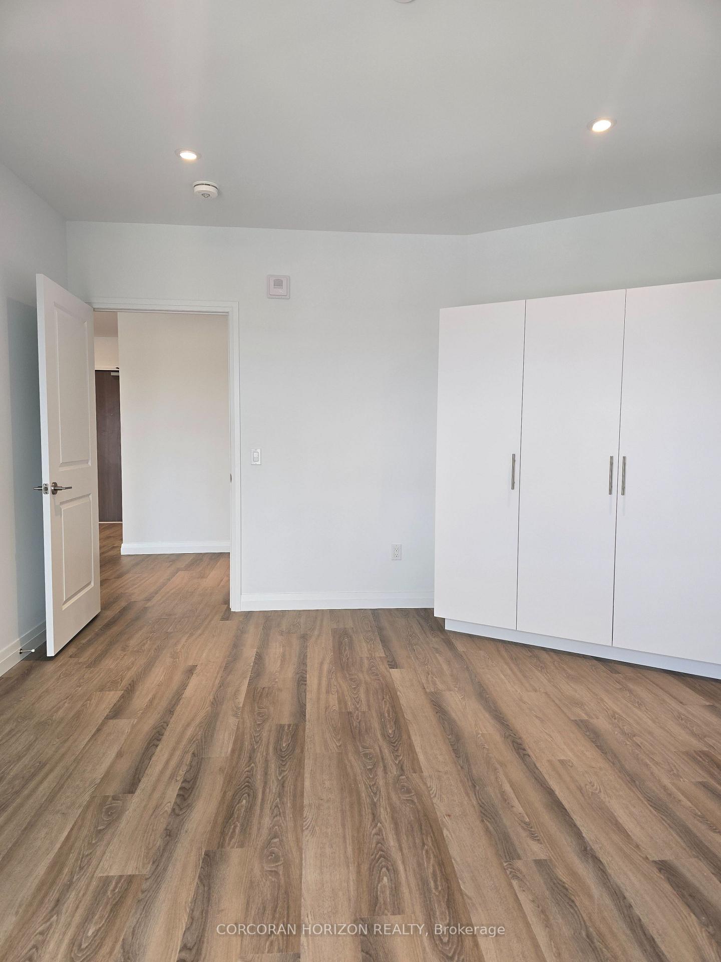 Photo 4 of Unit 708, 525 New Dundee Road, Kitchener, Doon South — HOMEH
