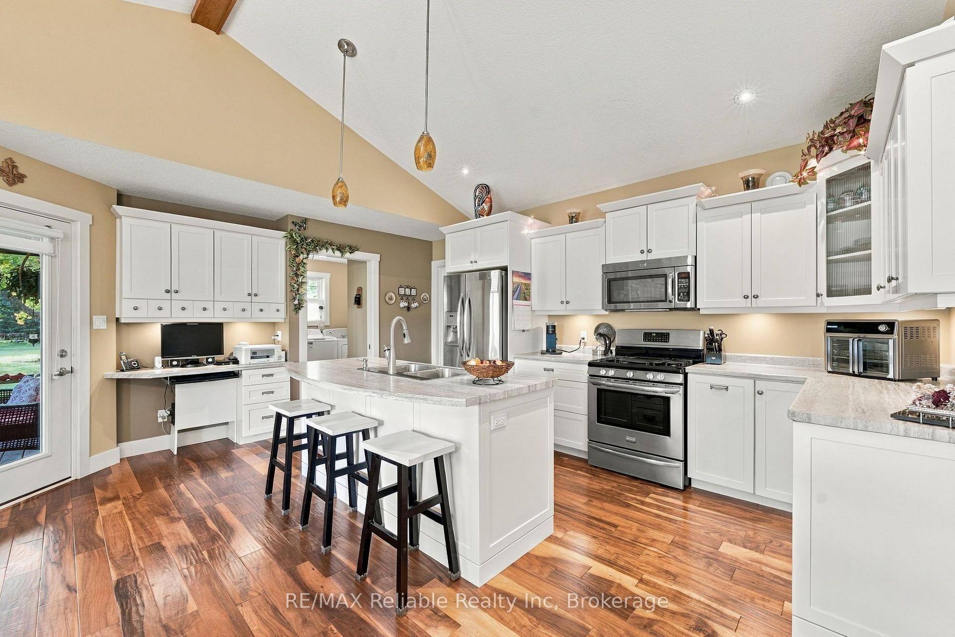 Photo 13 of 37431 Forrester's Line, Central Huron, Clinton — HOMEH