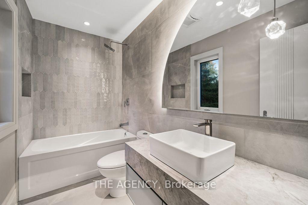 Photo 30 of 72 Lord Seaton Road, North York, St. Andrew-Windfields — HOMEH