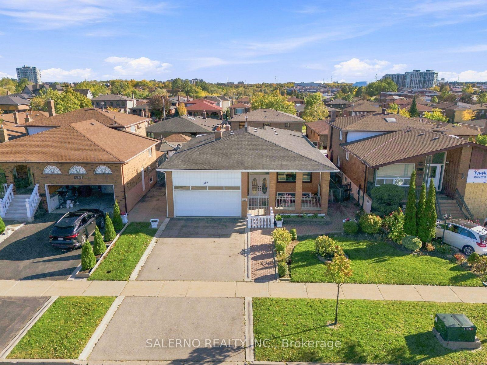 Photo 2 of 467 Woodbridge Avenue, Vaughan, West Woodbridge — HOMEH
