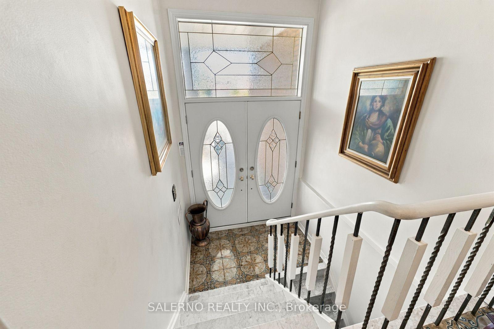 Photo 8 of 467 Woodbridge Avenue, Vaughan, West Woodbridge — HOMEH
