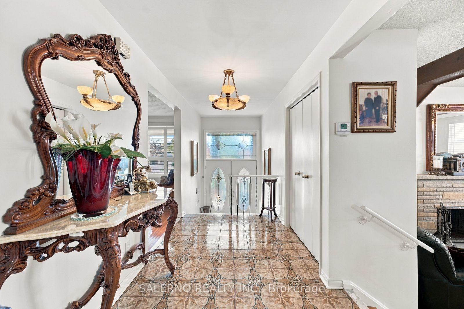 Photo 9 of 467 Woodbridge Avenue, Vaughan, West Woodbridge — HOMEH