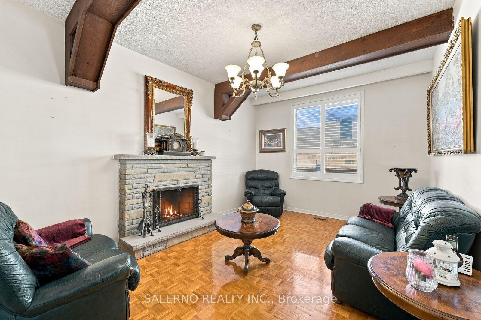 Photo 13 of 467 Woodbridge Avenue, Vaughan, West Woodbridge — HOMEH