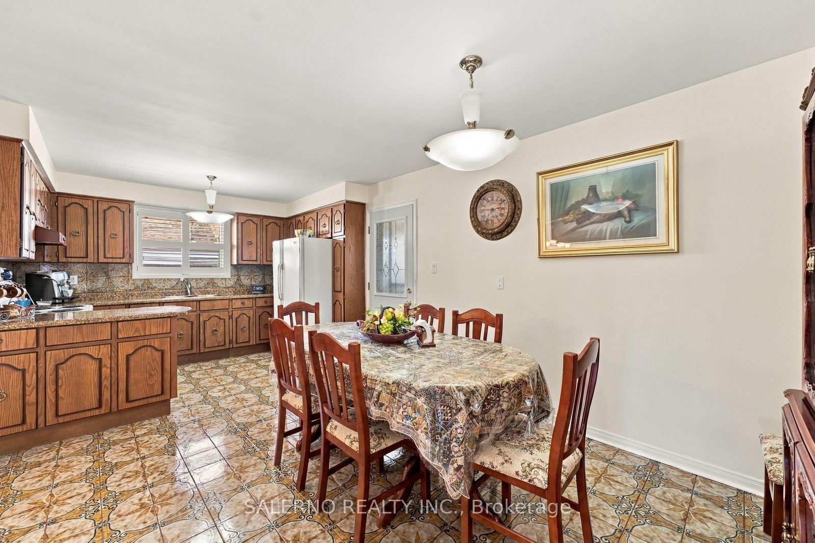 Photo 16 of 467 Woodbridge Avenue, Vaughan, West Woodbridge — HOMEH