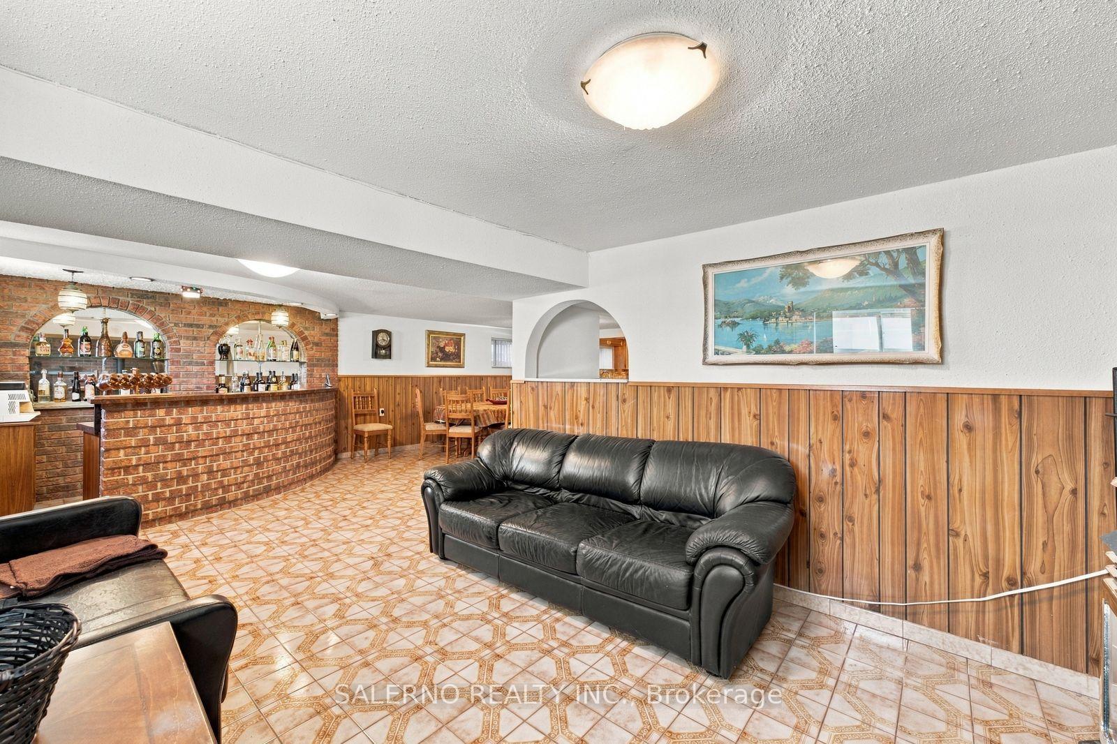 Photo 38 of 467 Woodbridge Avenue, Vaughan, West Woodbridge — HOMEH