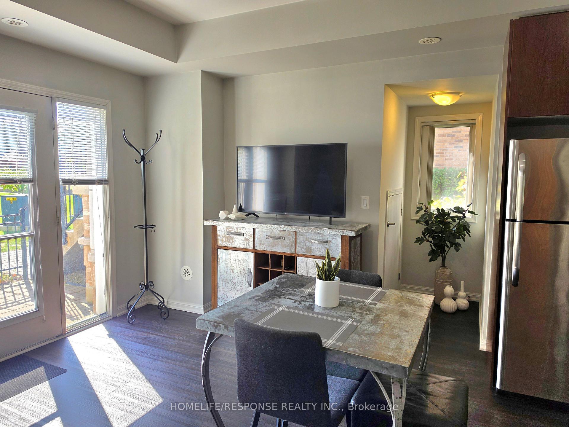 Photo 10 of Unit 5, 3175 Boxford Crescent, Mississauga, Churchill Meadows — HOMEH