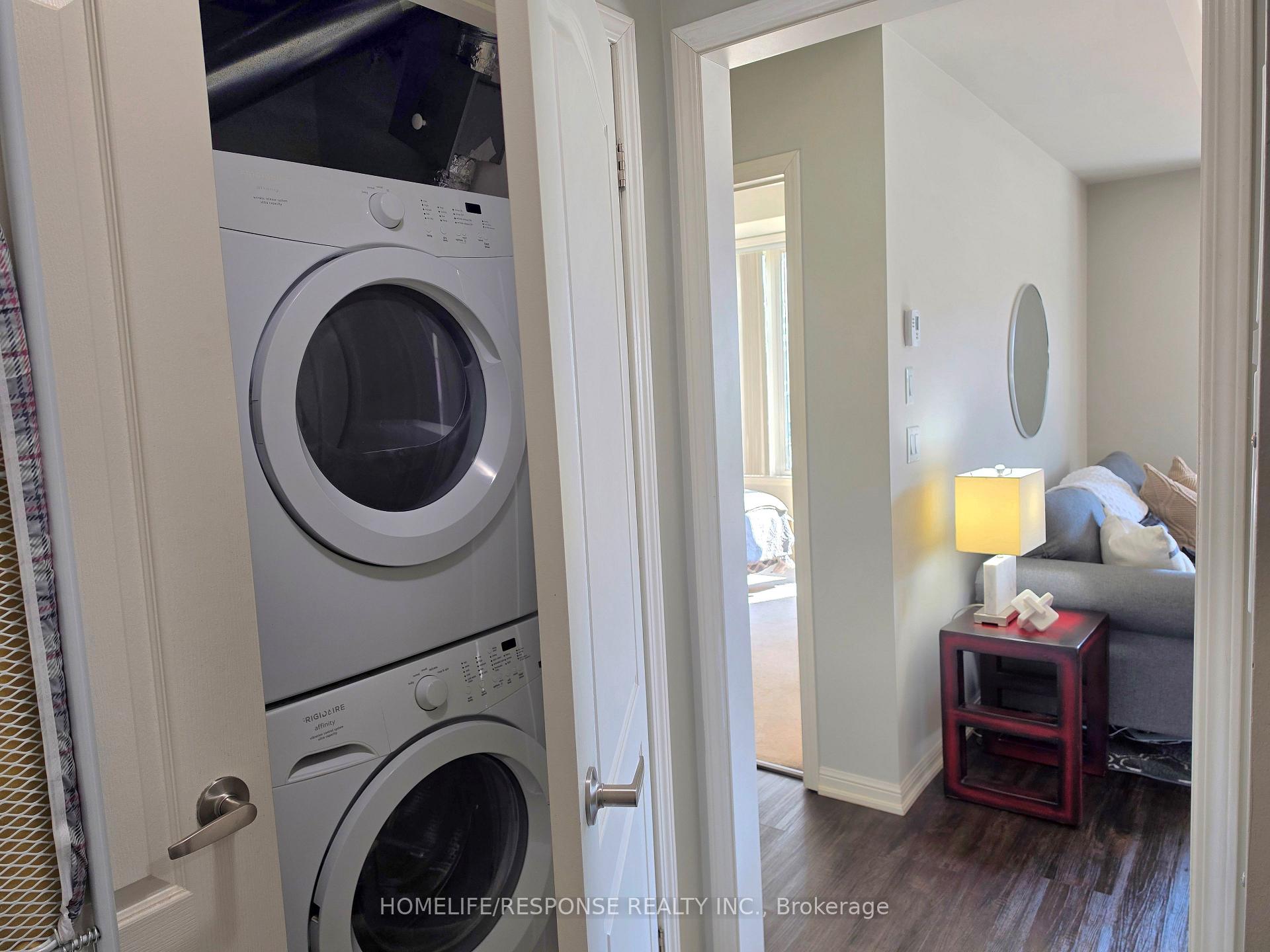 Photo 17 of Unit 5, 3175 Boxford Crescent, Mississauga, Churchill Meadows — HOMEH