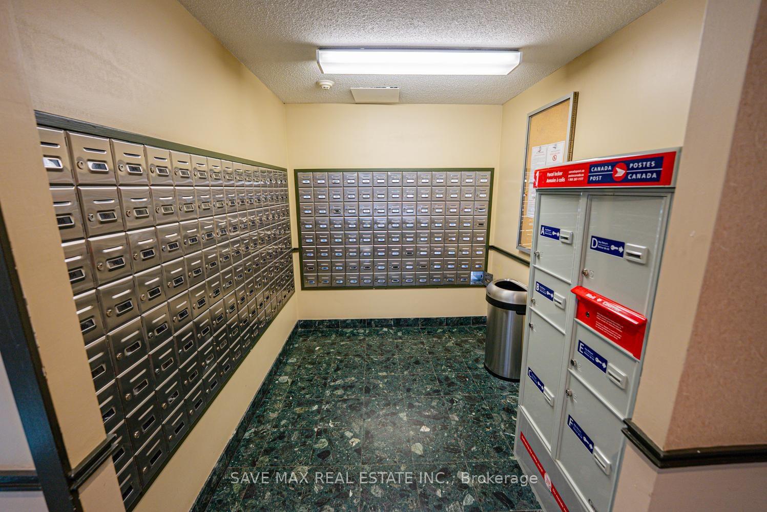 Photo 11 of Unit 2105, 4205 Shipp Drive, Mississauga, City Centre — HOMEH