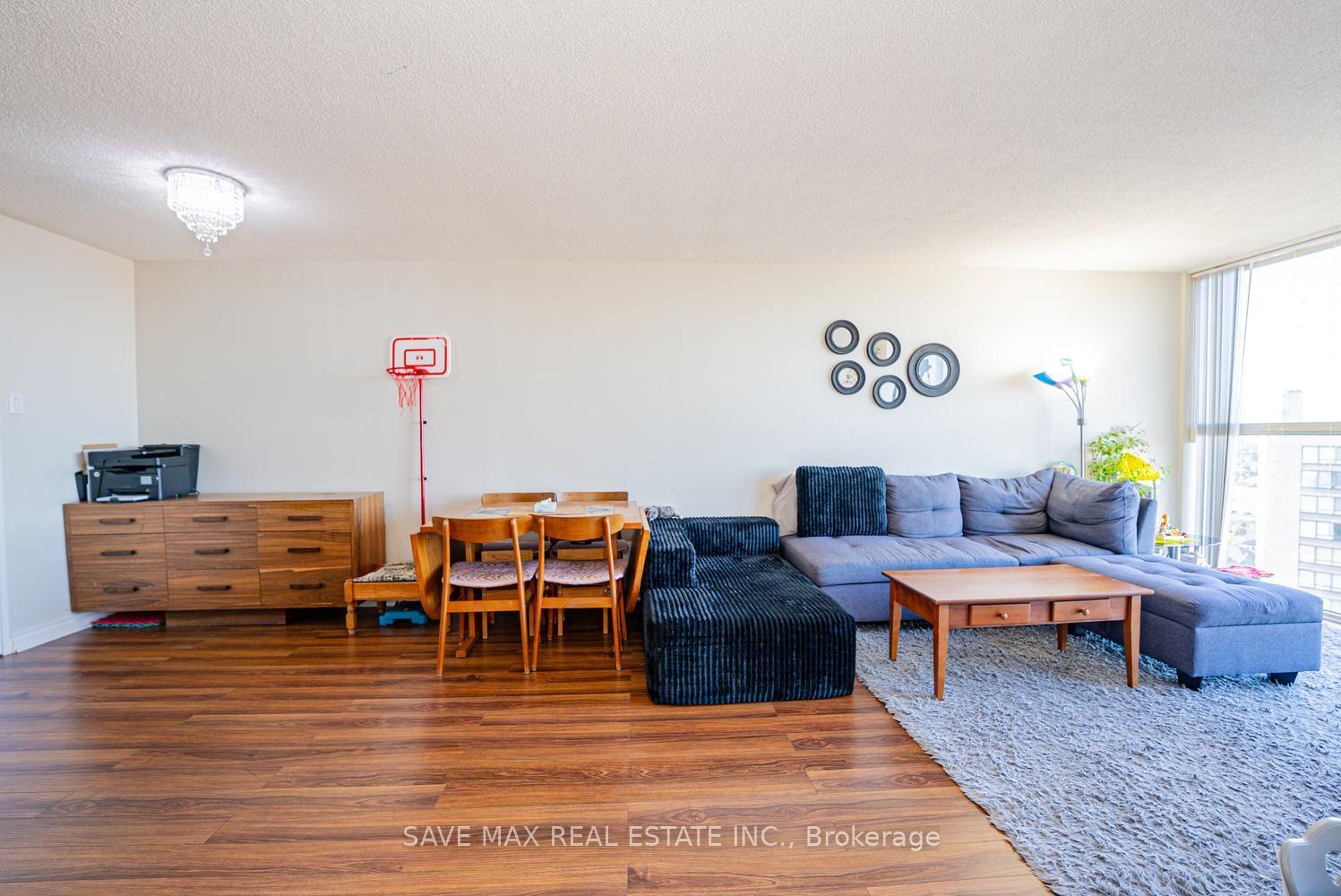 Photo 21 of Unit 2105, 4205 Shipp Drive, Mississauga, City Centre — HOMEH