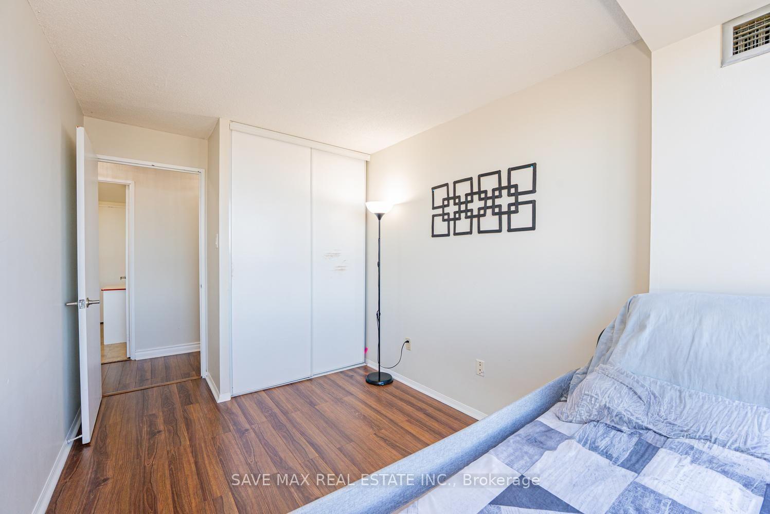 Photo 29 of Unit 2105, 4205 Shipp Drive, Mississauga, City Centre — HOMEH