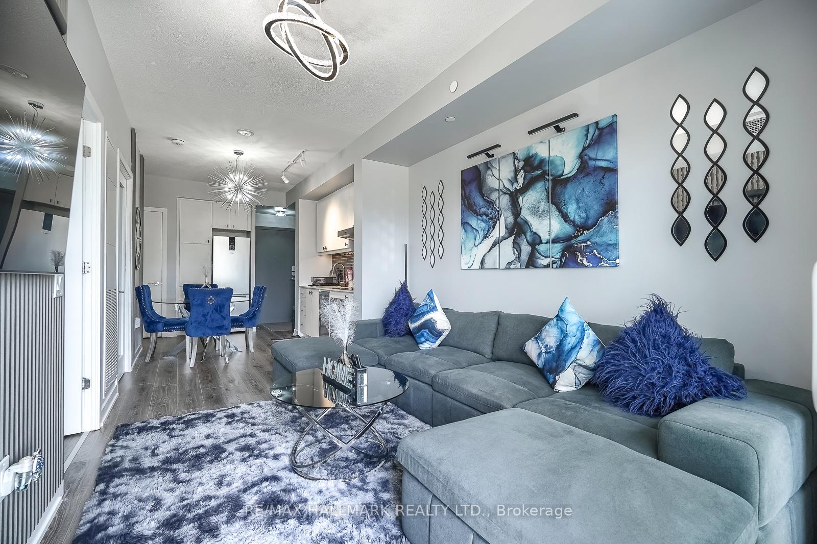 Photo 10 of Unit 421, 9 Tecumseth Street, Toronto, Niagara — HOMEH