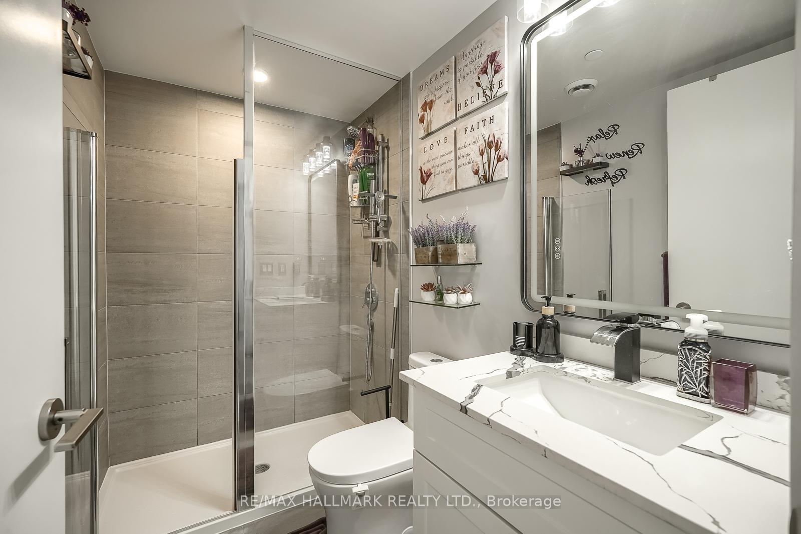Photo 16 of Unit 421, 9 Tecumseth Street, Toronto, Niagara — HOMEH