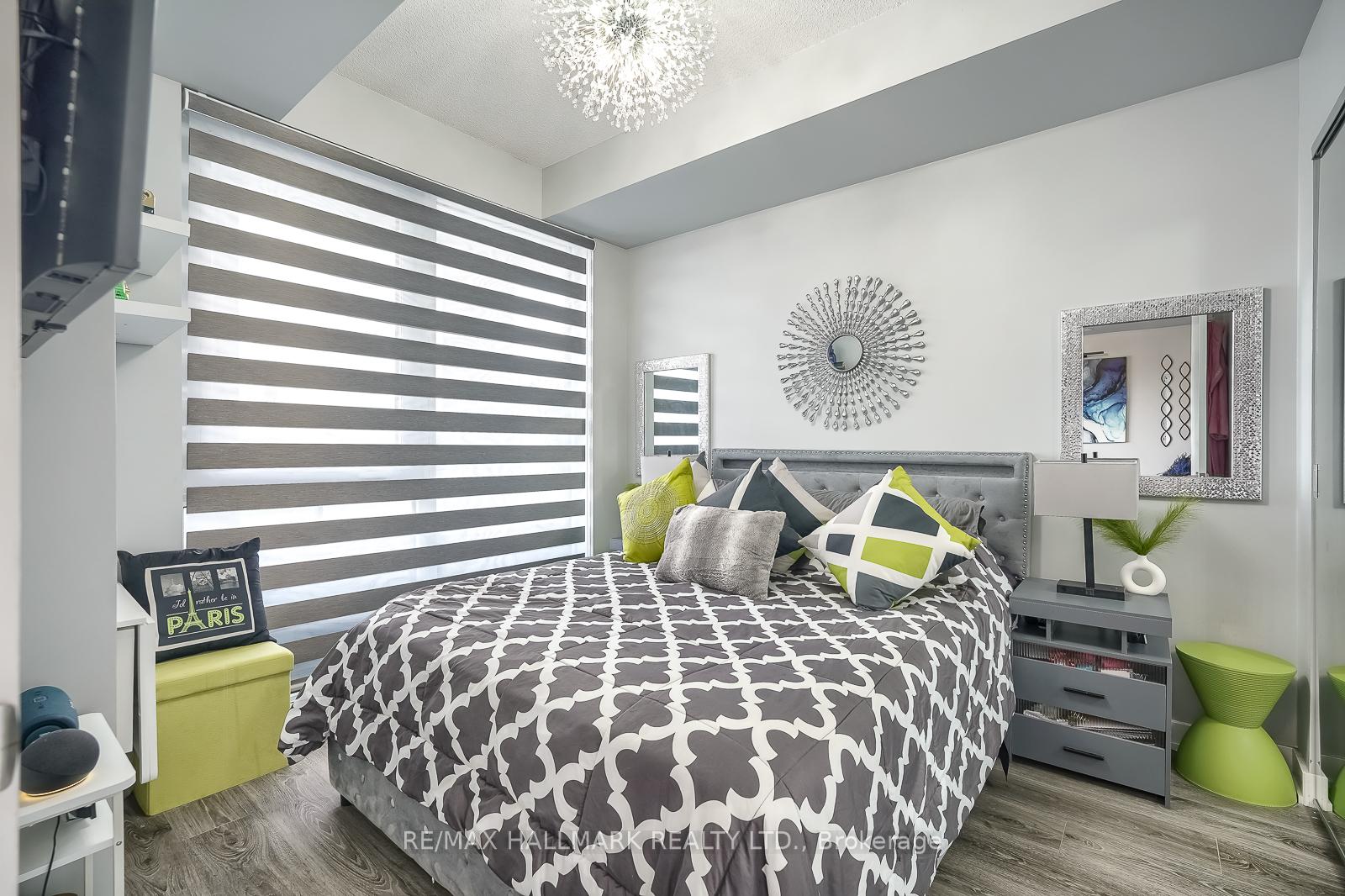 Photo 17 of Unit 421, 9 Tecumseth Street, Toronto, Niagara — HOMEH